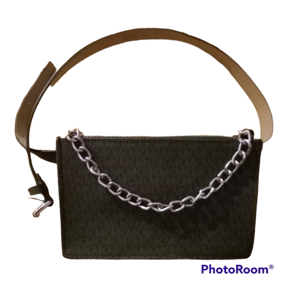 Michael Kors Belt Bag - Picture 3 of 4